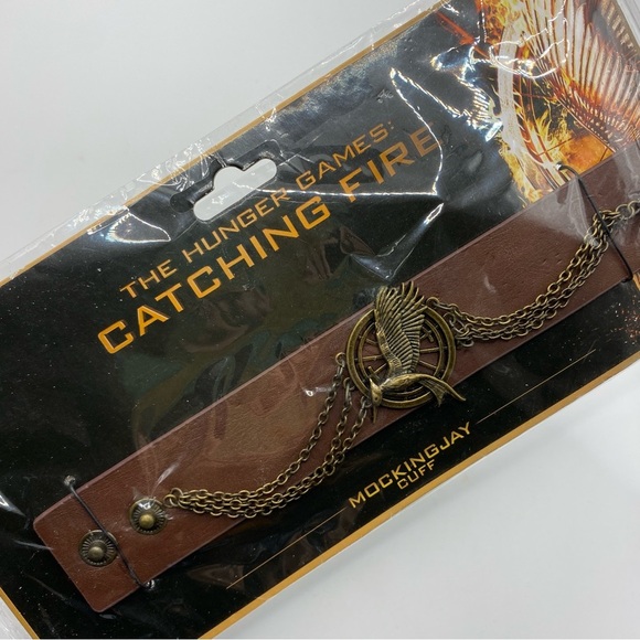 NECCA The Hunger Games: CATCHING FIRE Mockingjay Cuff New In Package - Picture 5 of 8
